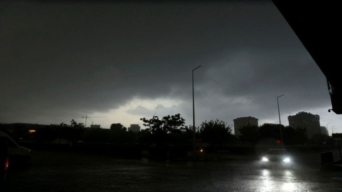 İstanbula Düşen Yumruk Büyüklüğündeki Dolunun Nedeni Belli Oldu: Downburst