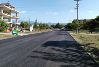 Kartepe’de yollar elden geçiriliyor