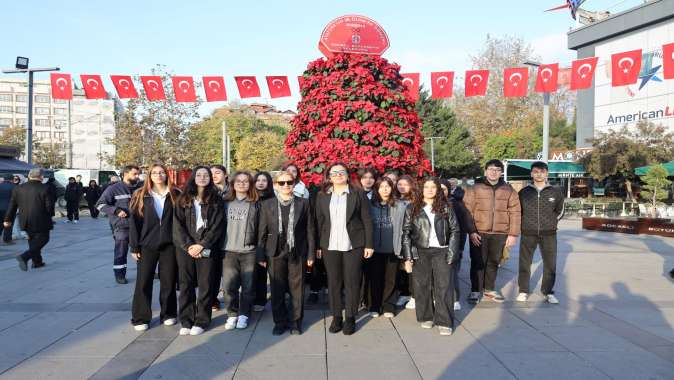 Kocaeli Atasını onun adını taşıyan çiçeklerle anıyor