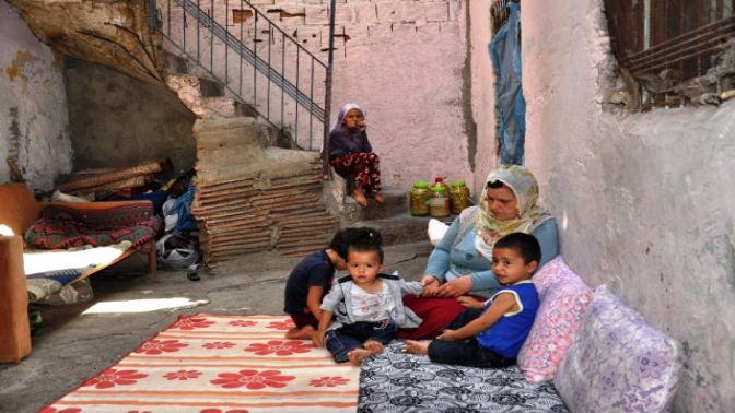 Kullandığı Temizlik Malzemesi Ciğerlerine Zarar Verince İşe Gitmesi Yasaklandı