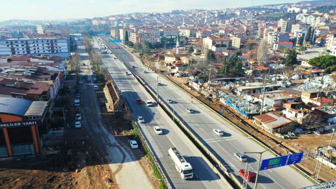 Kuruçeşme’de tramvay için 130 adet fore kazık çakıldı