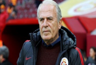 Mustafa Denizli resmen istifa etti!