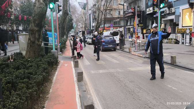 Okul giriş ve çıkışları zabıta ile daha güvenli