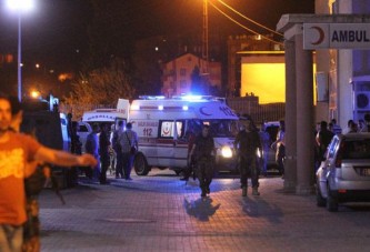 Polis kontrol noktasına bombalı saldırı