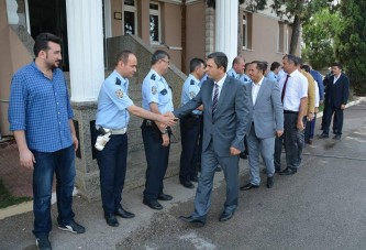 Şahin ve Toltar'dan asker ve polise bayram ziyareti