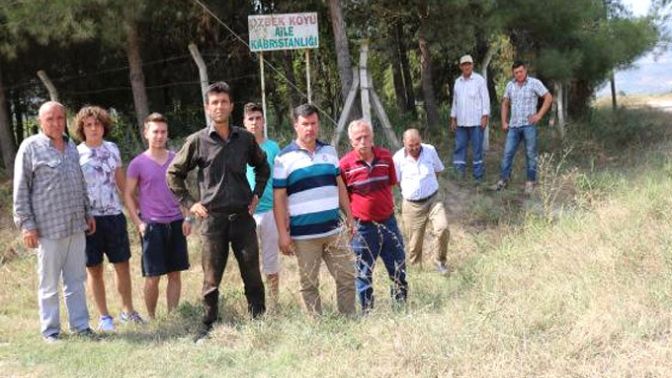 Sakaryada Mezarlık Alanının Tarla Olarak Satılmasına Vatandaşlardan Tepki