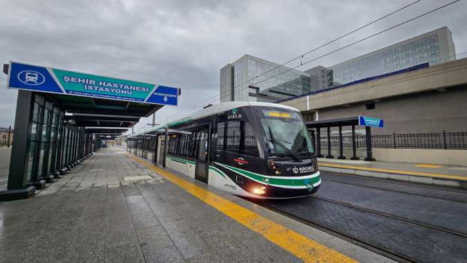 Şehir Hastanesine 15 dakikada bir tramvay