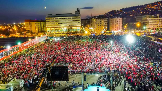 Şehitlerimiz için bir Yasin de sen oku