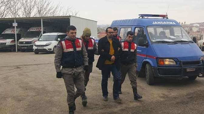 Son dakika... Eski Başbakanlık çalışanı Yunanistana kaçarken yakalandı