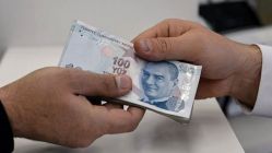 30 Yıldan Fazla Çalışan Öğretmene 2 Bin Lira Ek İkramiye Verilecek