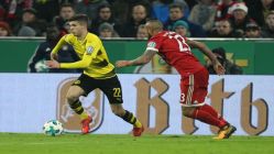 Bayern evinde Dortmund'u devirdi