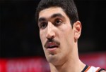 Enes Kanter'e Twitter şoku