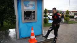 İzmit'te ATM'de kart kopyalama düzeneği ve kamera bulundu