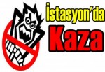 Köprülü kavşakta kaza: 2 yaralı