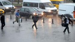 Meteoroloji İstanbul için saat verdi! Çok kuvvetli yağış uyarısı...