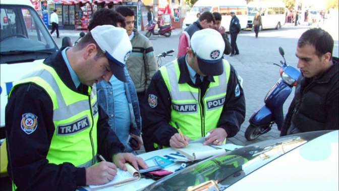 Trafik cezalarında zamlı tarife başlıyor