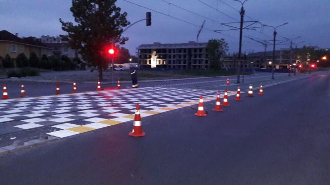 Tramvay kavşaklarına uyarı sembolleri