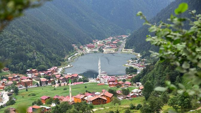 Uzungölde yıkılacak tesisler tespit edildi