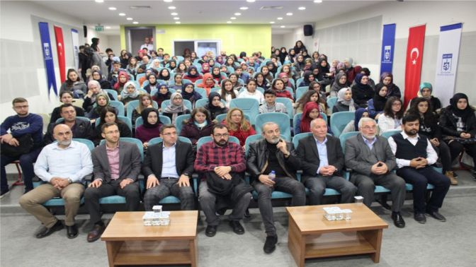 Yazarlık Okulu’nda Geleceğin Yazarlarına ilk ders zili çaldı