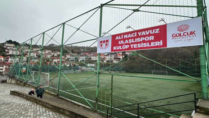 ALİ NACİ YAVUZ’UN İSMİ ULAŞLI’DA FUTBOL SAHASINA VERİLDİ