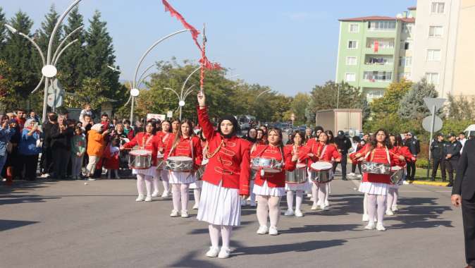 Çayırova’da Cumhuriyet Bayramı coşkusu